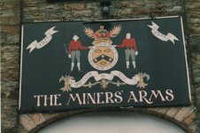 miners_arms_1987_2.jpg